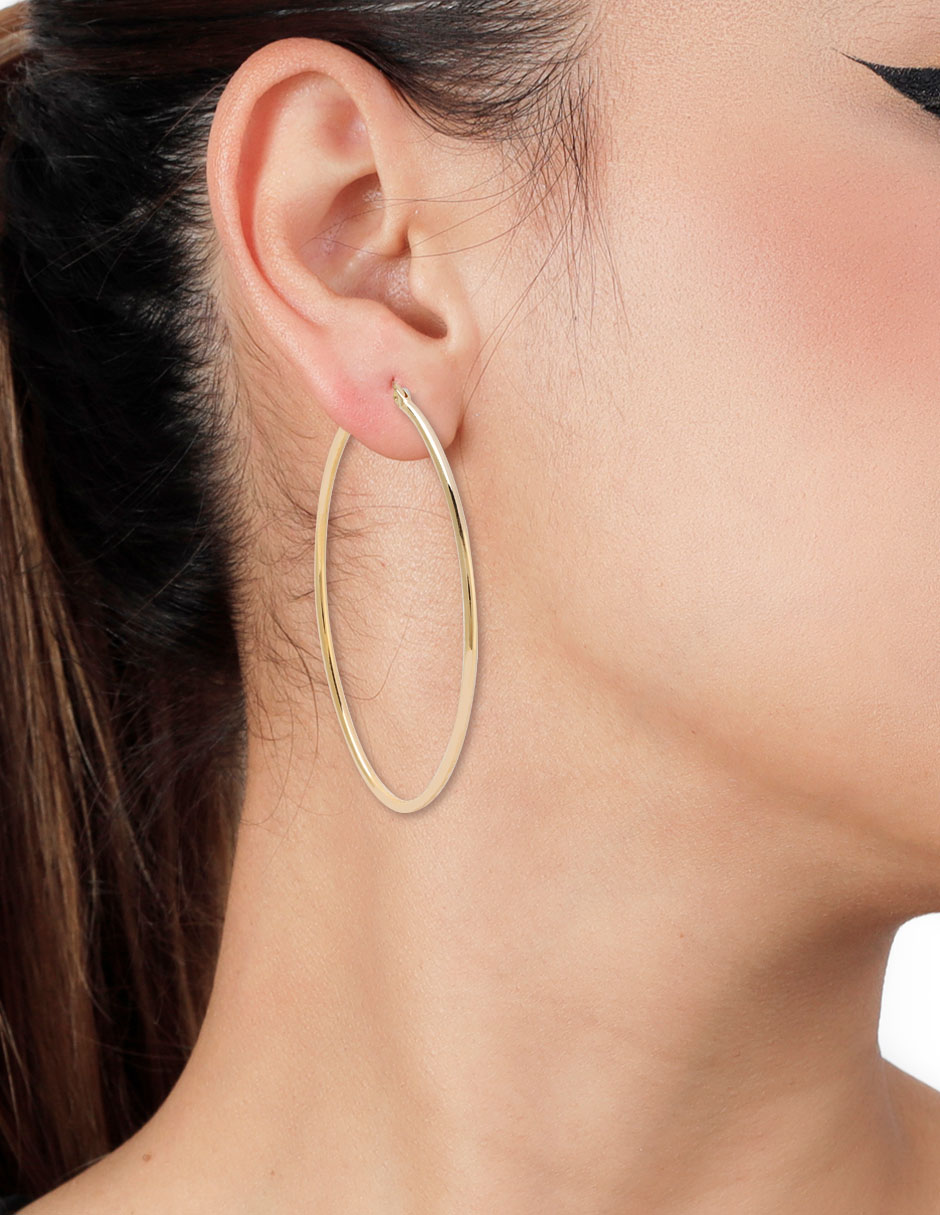 Arracadas de oro amarillo 14 k con acabado brillante 3