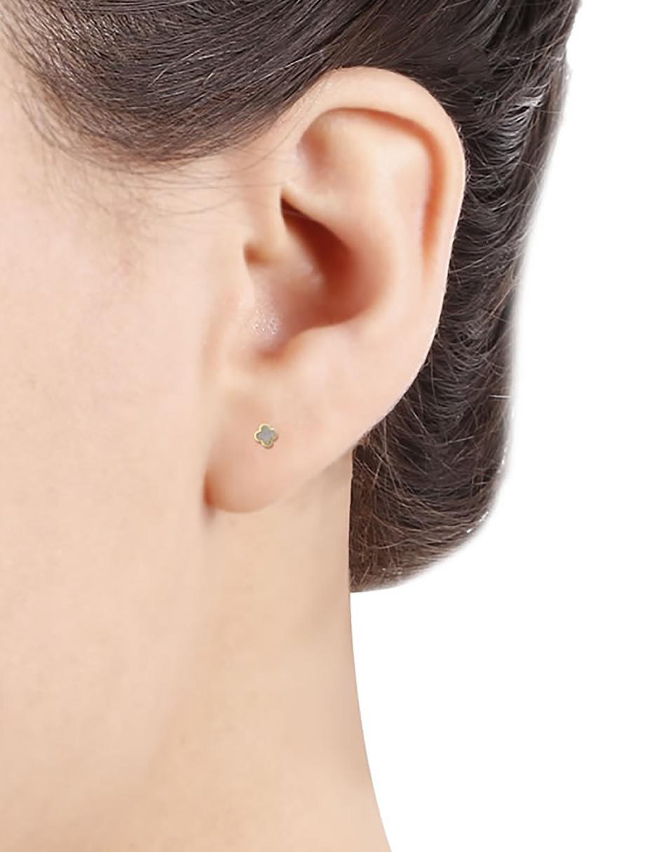 Broqueles de oro amarillo 14 K con acabado brillante madre perla 3