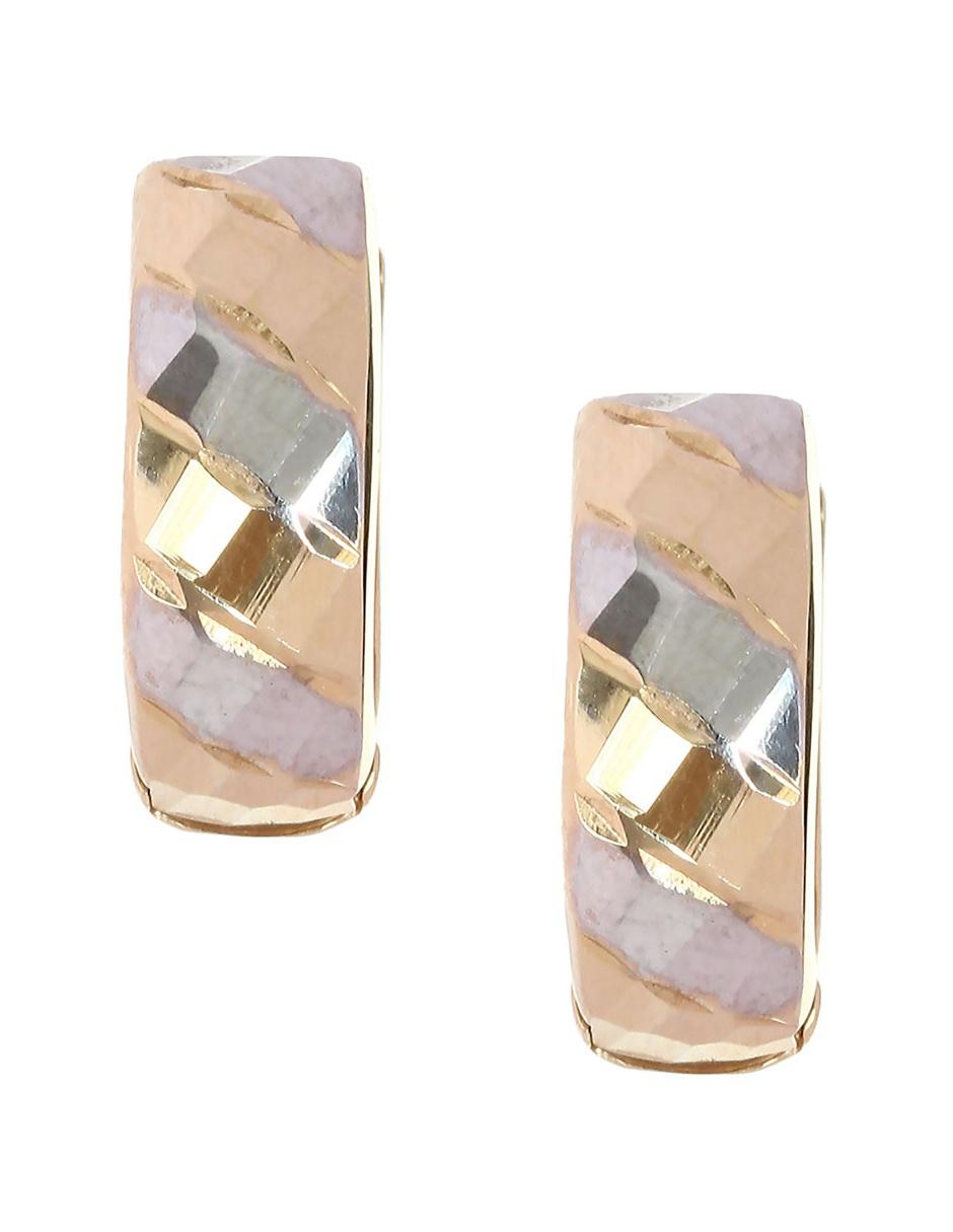 Aretes de flor de oro florentino 14 K con acabado brillante