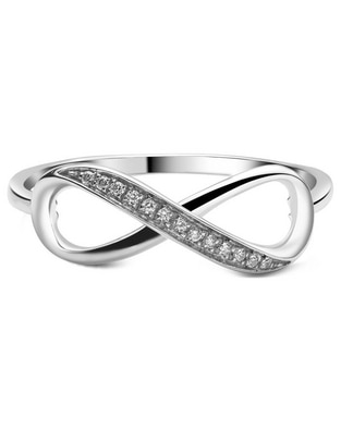 Anillo de infinito de oro blanco diamante pulido