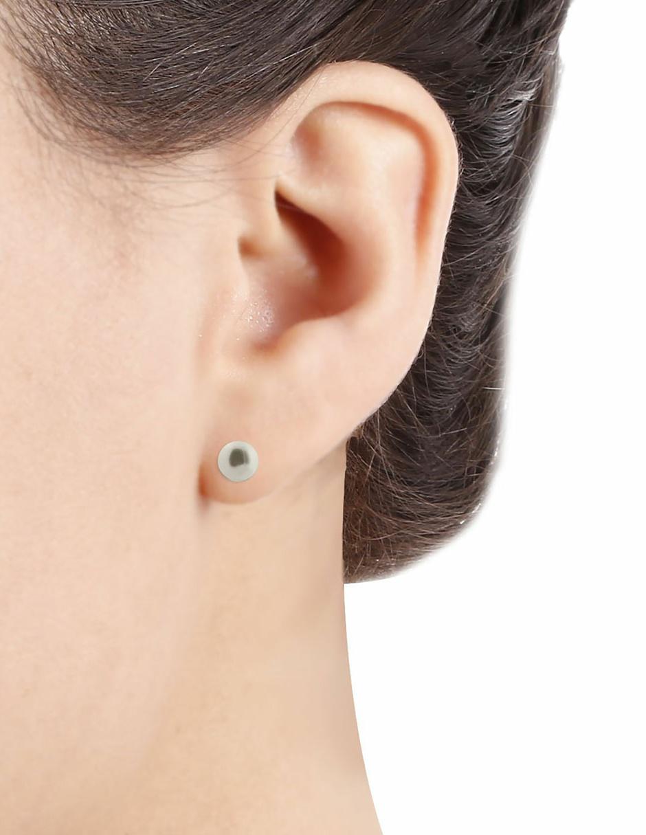 Broqueles de oro amarillo 14 K con acabado brillante perla