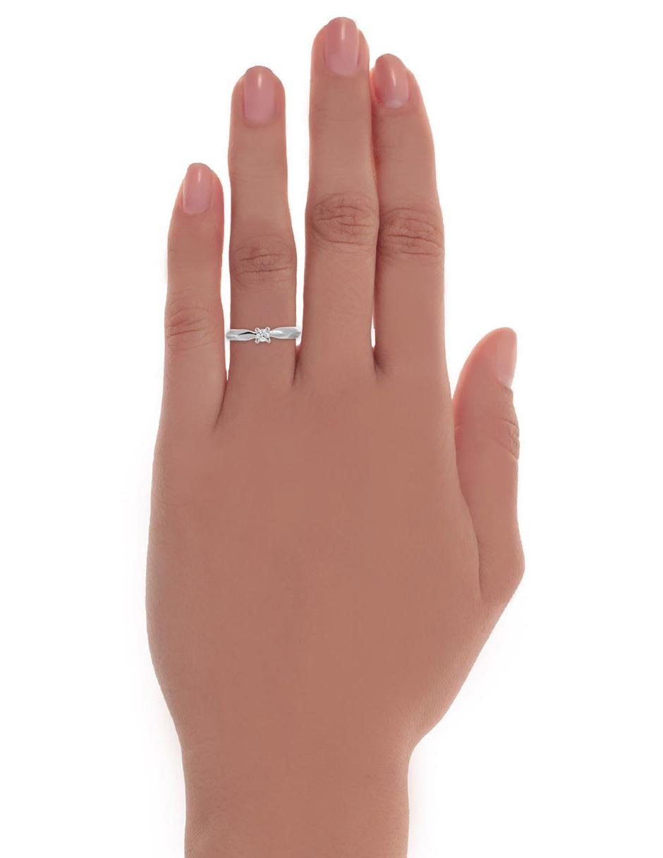 Solitario de oro blanco 14 k Valessa diamante