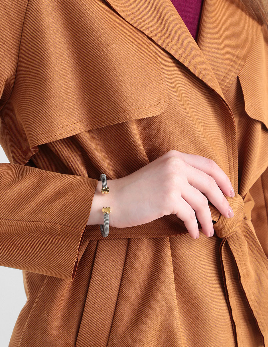 Brazalete con acabado pulido