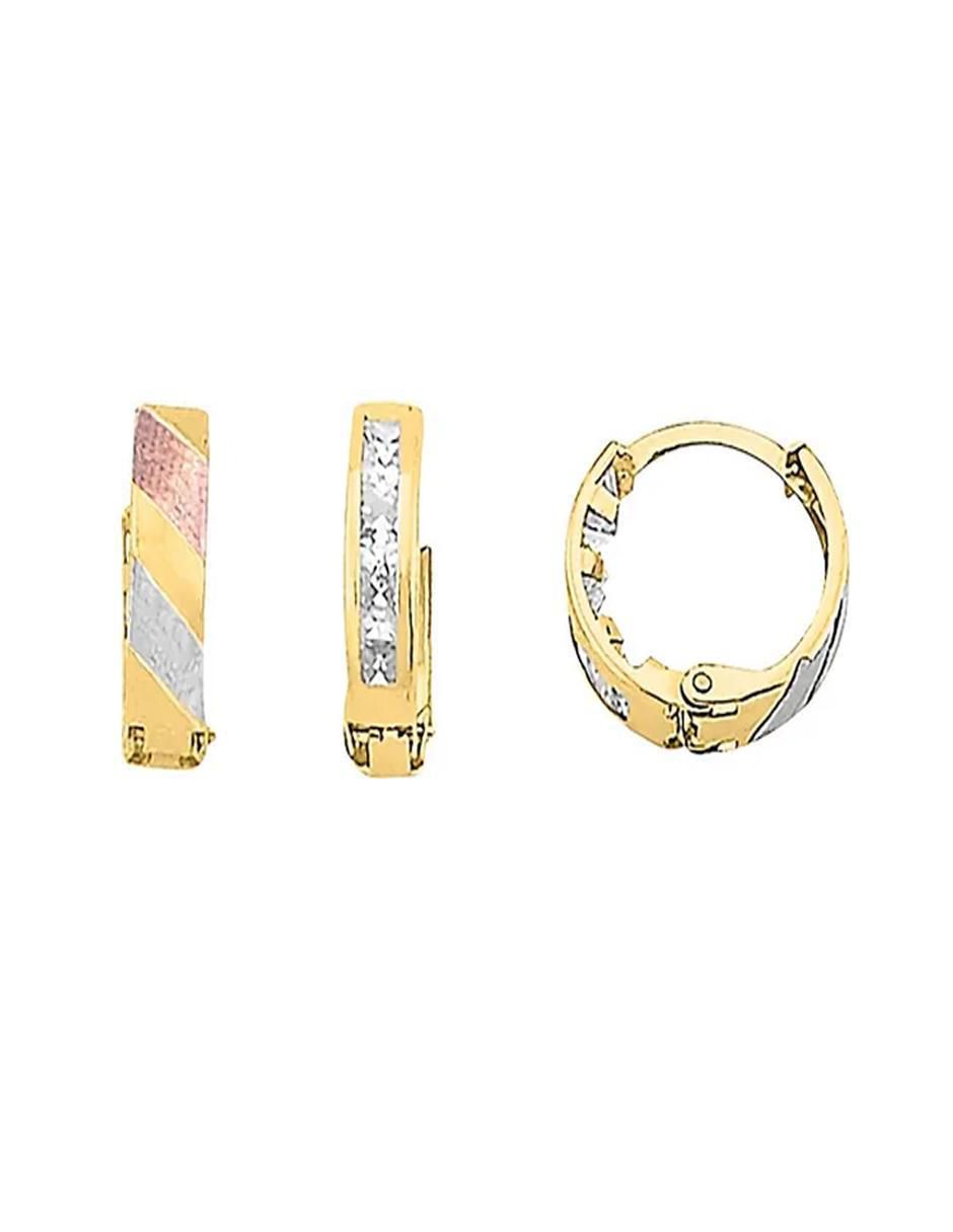 Aretes de flor de oro con acabado brillante 3