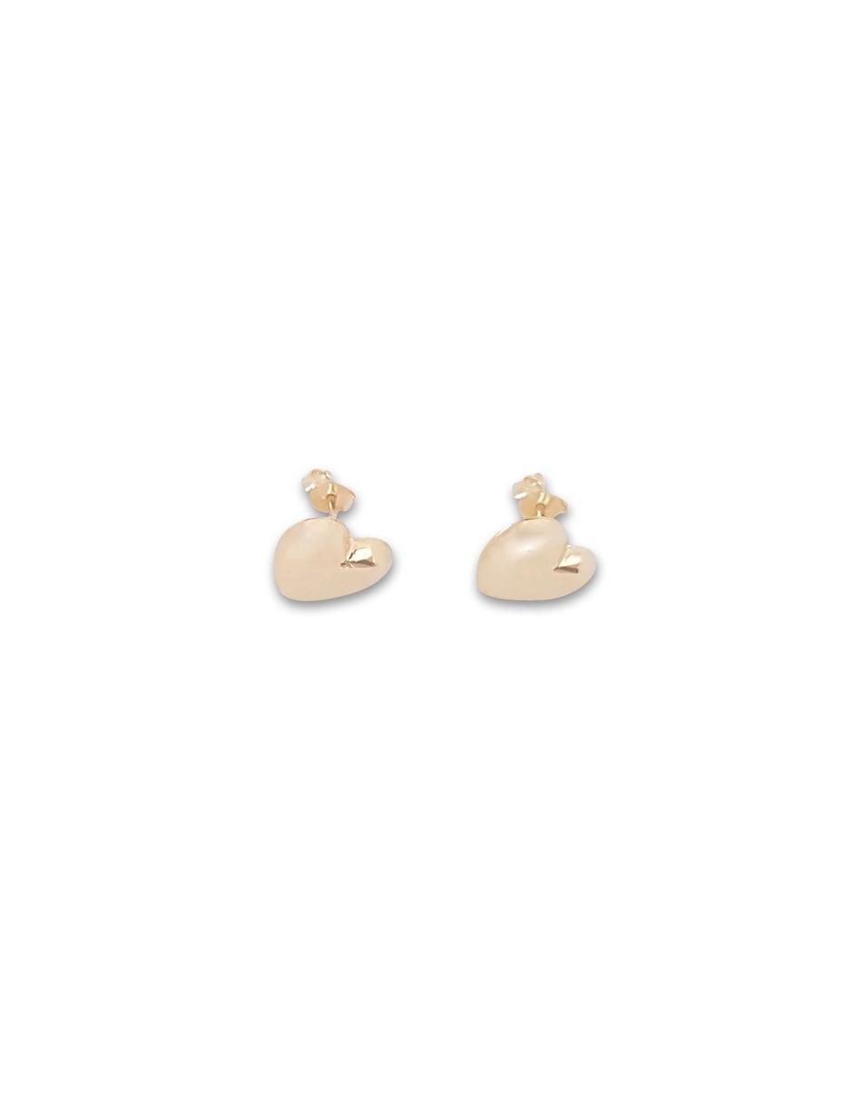 Aretes de corazón de oro con acabado brillante 3