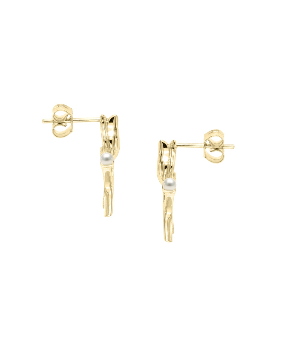 Aretes de flor Fianelli de oro amarillo 14 K con acabado brillante perla