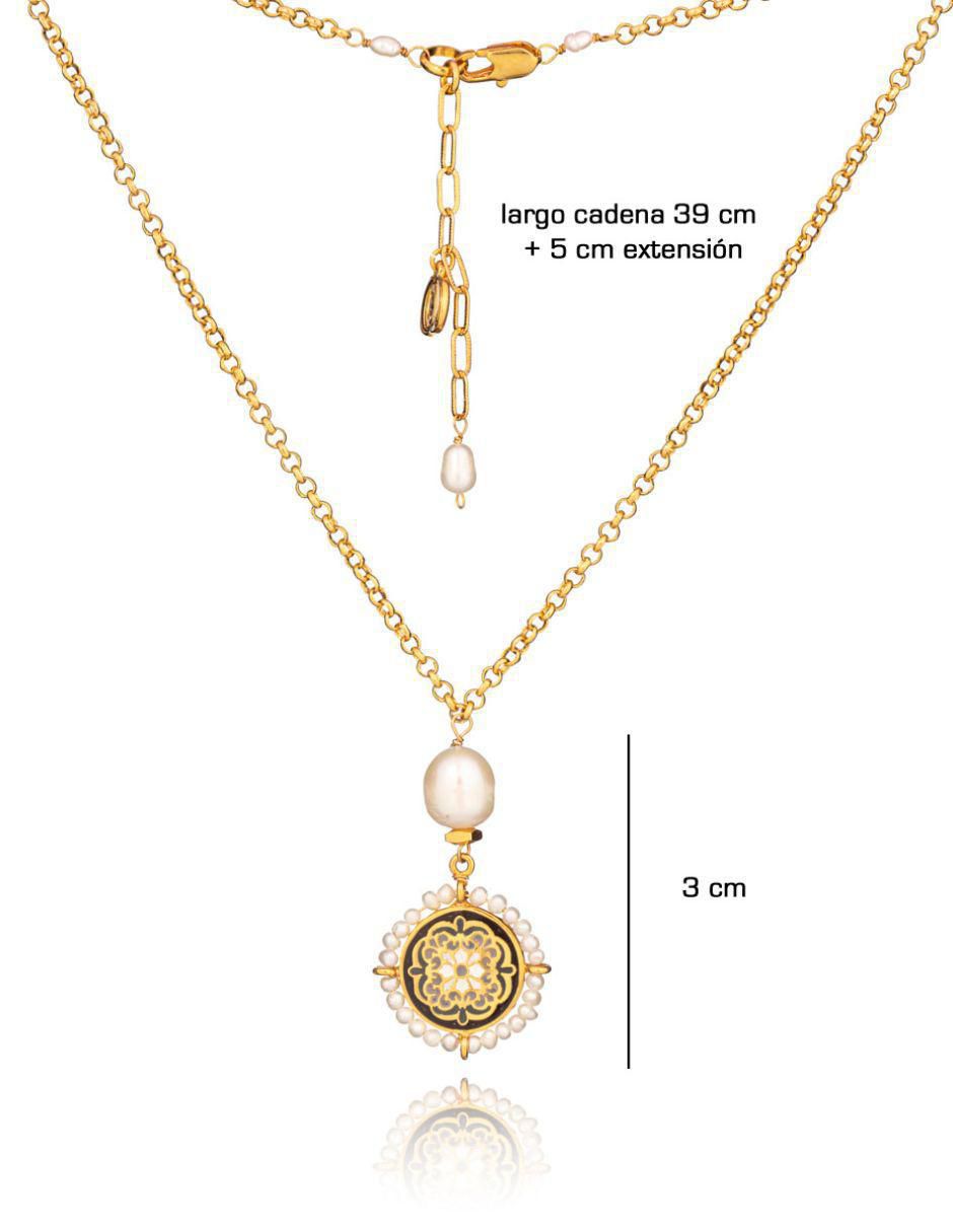Collar de baño de oro