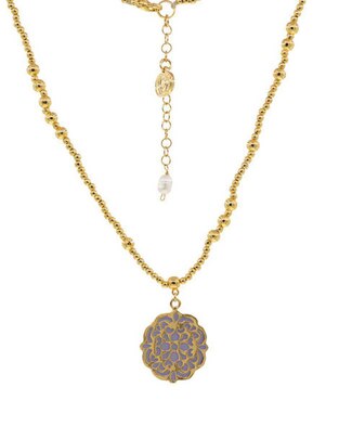 Collar con acabado baño de oro 1