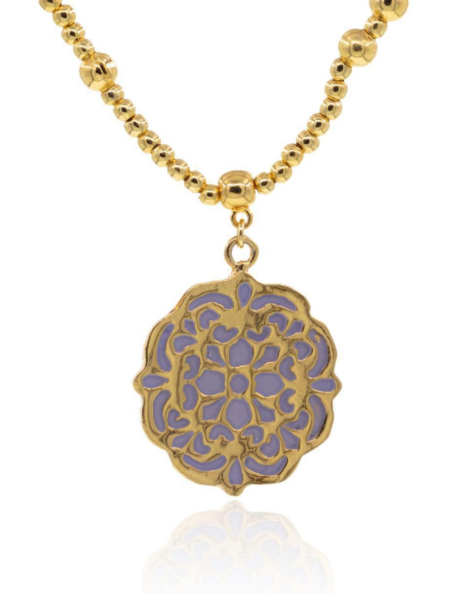 Collar con acabado baño de oro 2
