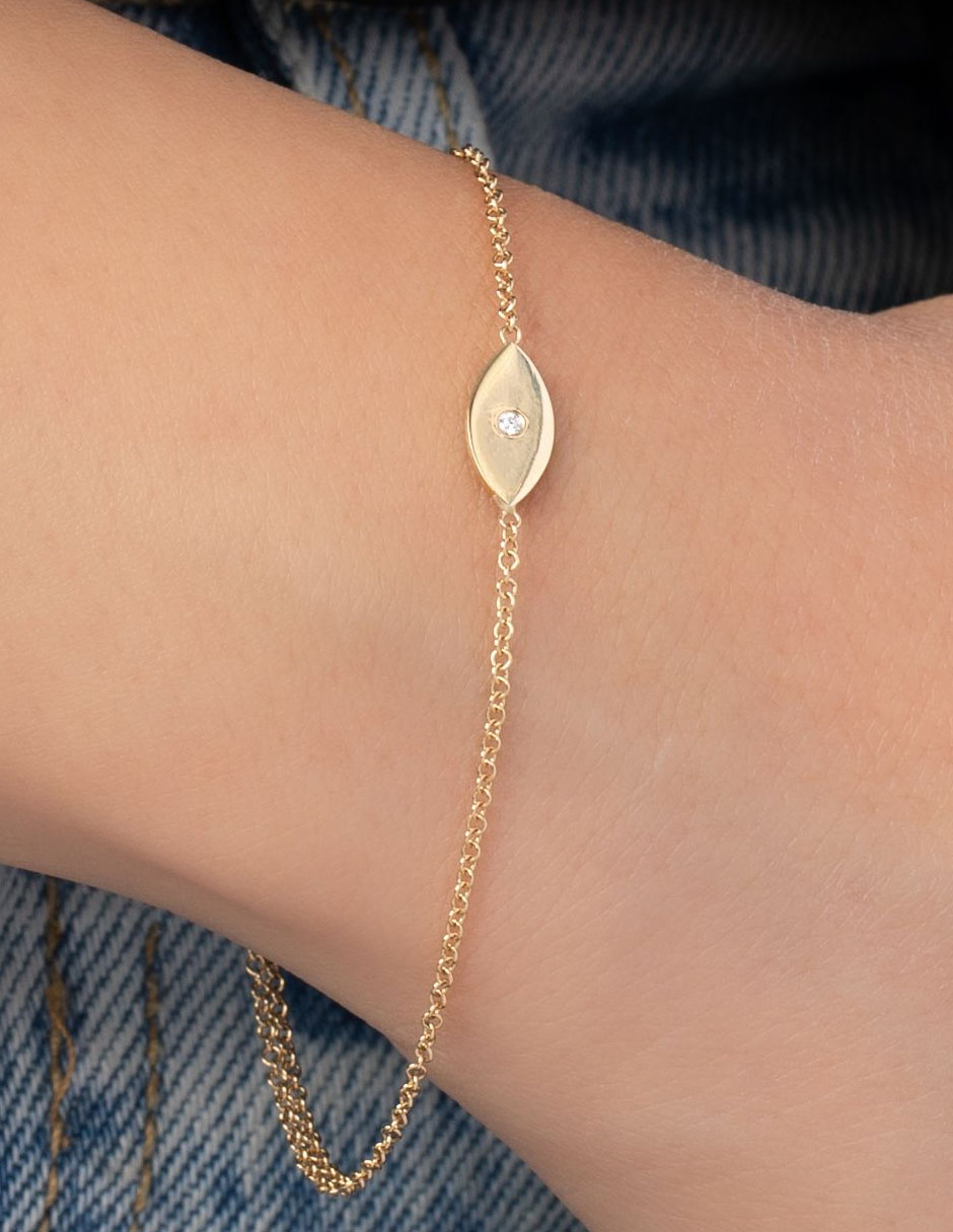 Pulsera de oro con diamante 14 K acabado pulido 4