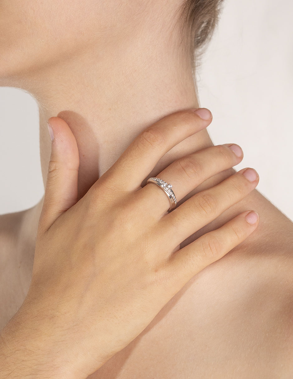Anillo de compromiso de oro blanco 14 k diamante Anillo de compromiso de oro blanco 14 k diamante