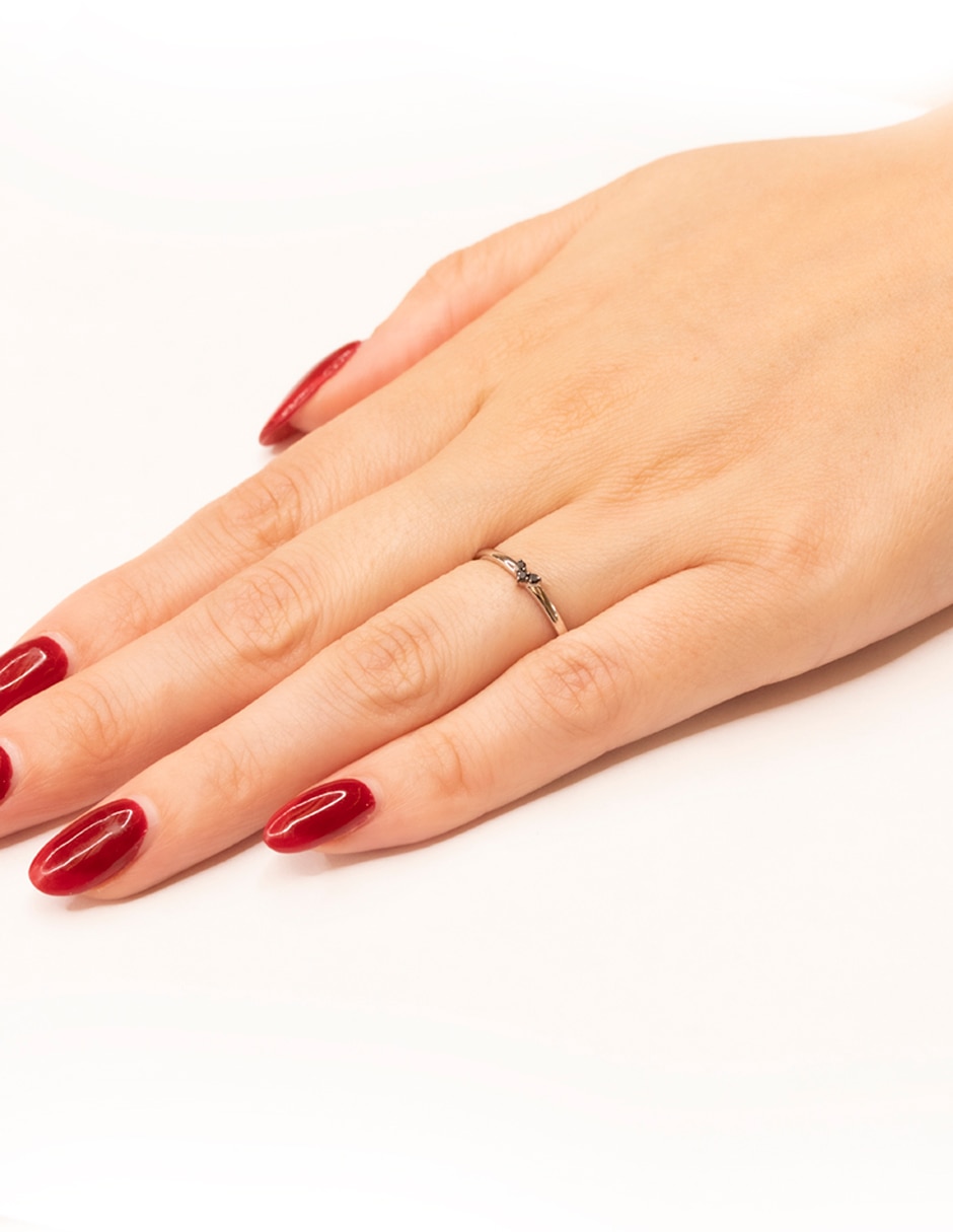 Anillo de corazón Abante de oro blanco diamante negro brillante