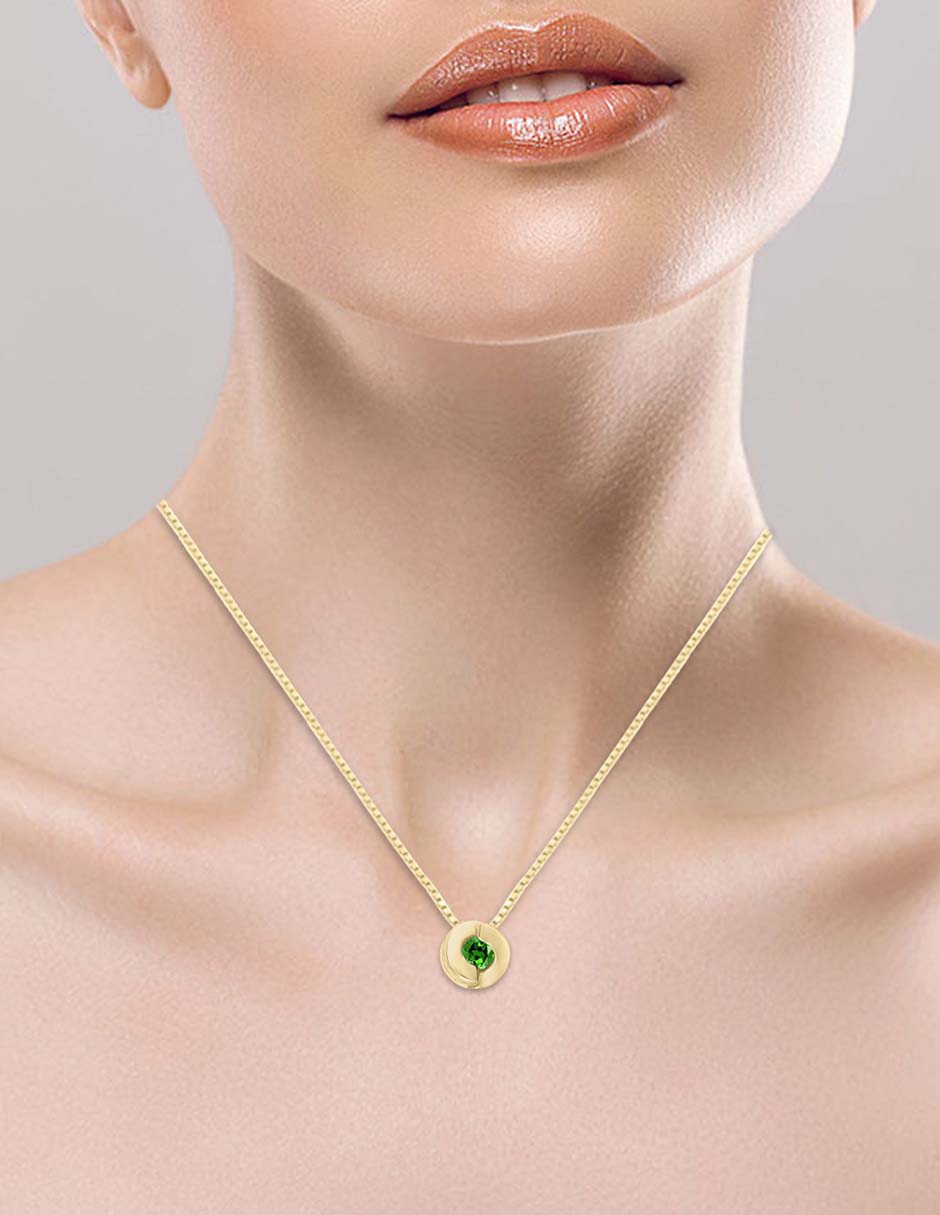 Colgante y dije circular Fascinare Nuvole de oro amarillo 14 K esmeralda Colgante y dije circular Fascinare Nuvole de oro amarillo 14 K esmeralda