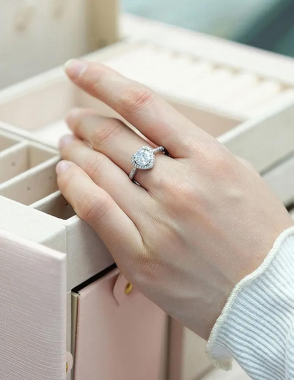 Anillo de compromiso
