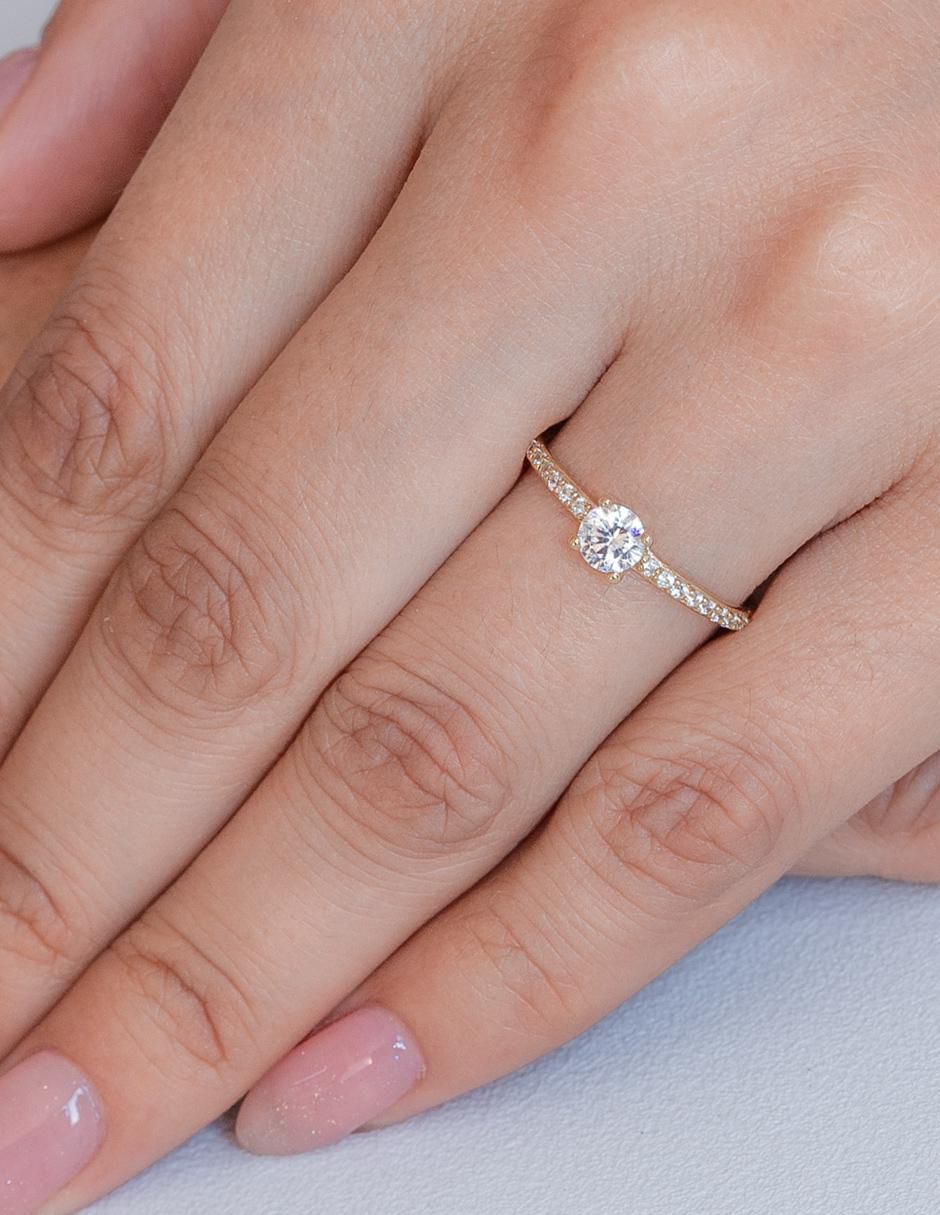 Anillo de compromiso de oro 14 k zirconia 4