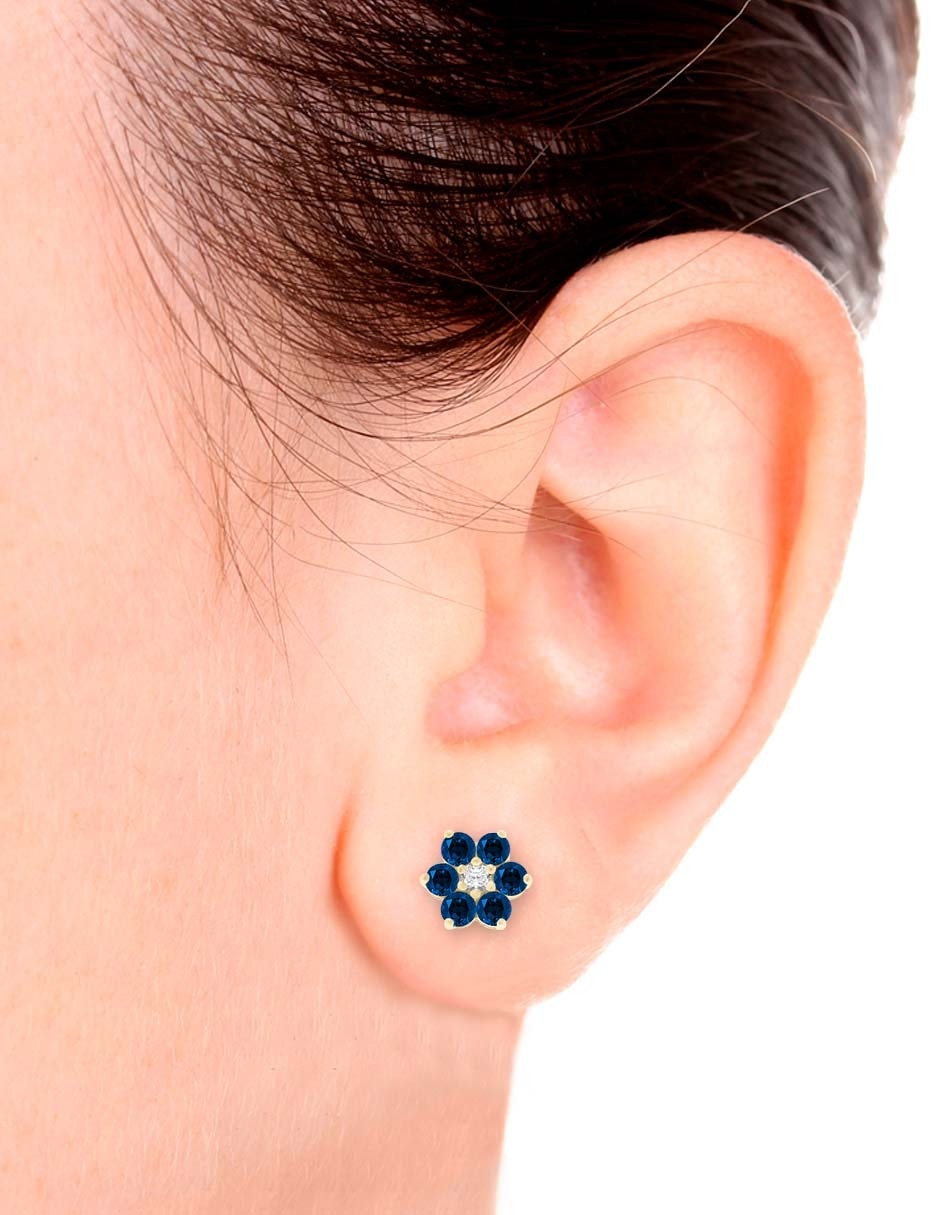 Aretes de flor Fascinare de oro amarillo 14 K con acabado espejo zafiro y diamante