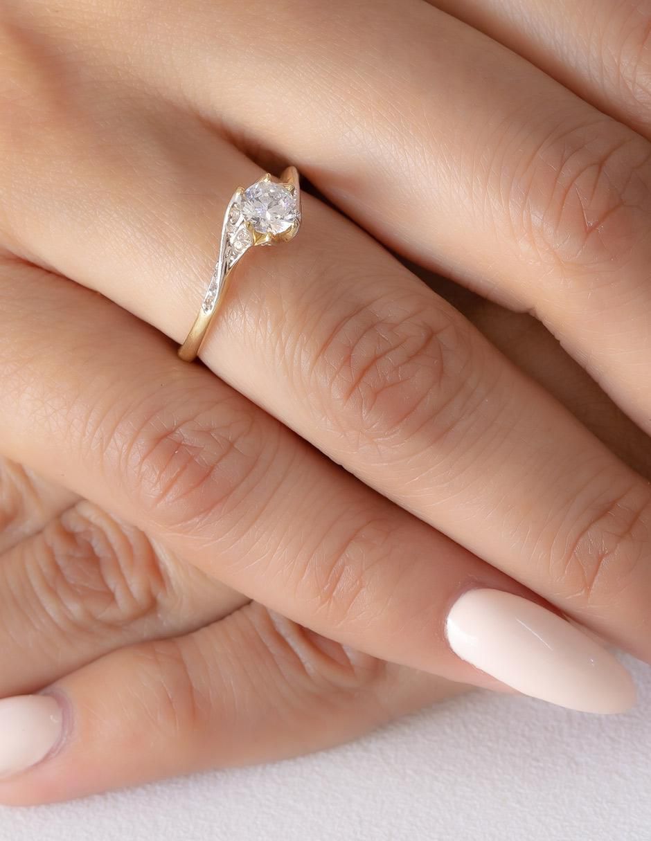 Anillo de compromiso 14 k 4