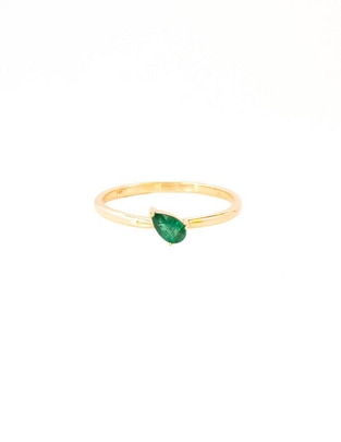 Anillo de pera Pear 14 k de oro amarillo esmeralda pulido