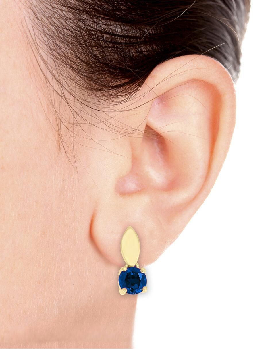 Aretes de oro 14 K con acabado brillante zafiro 2