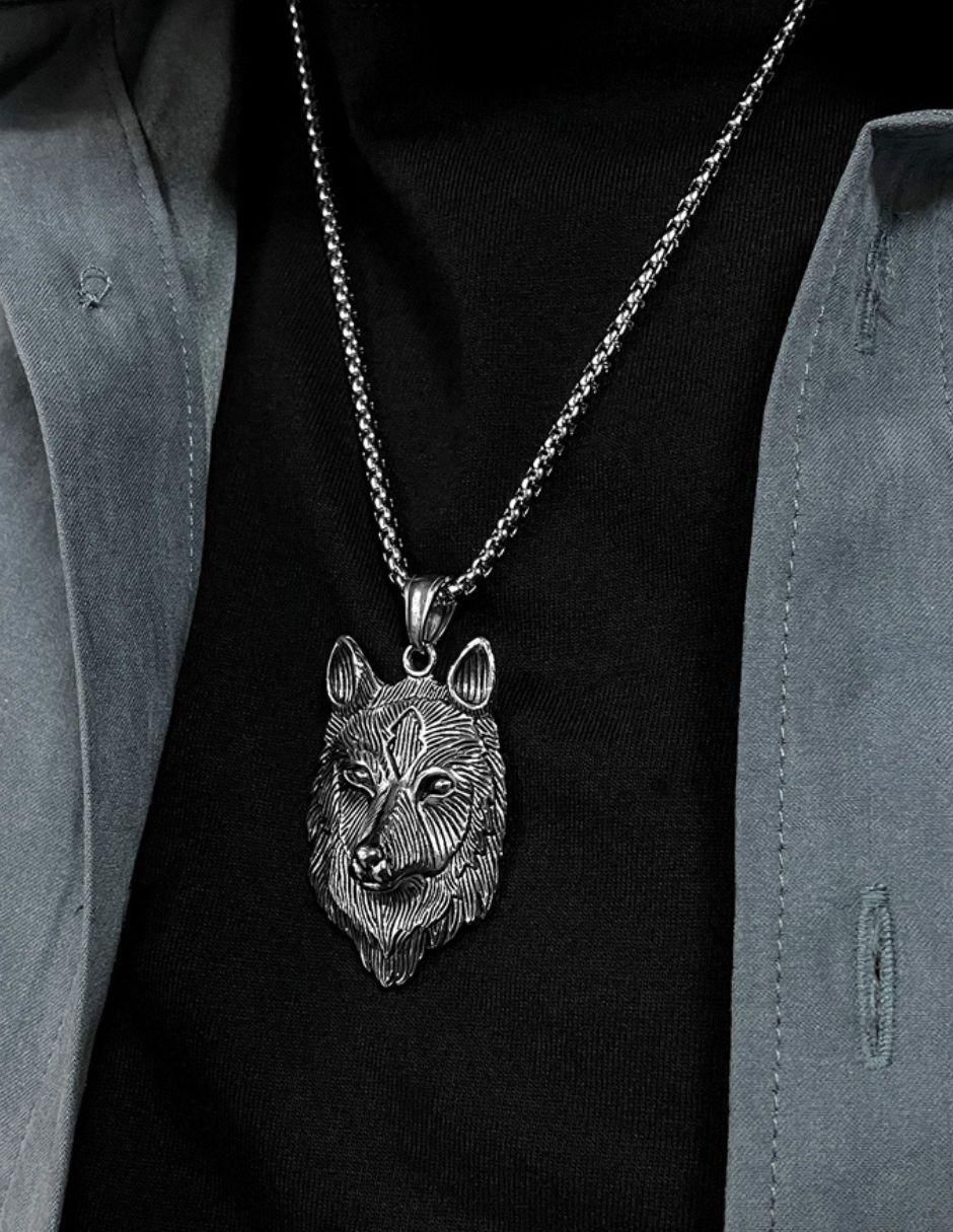 Collar de ovalado