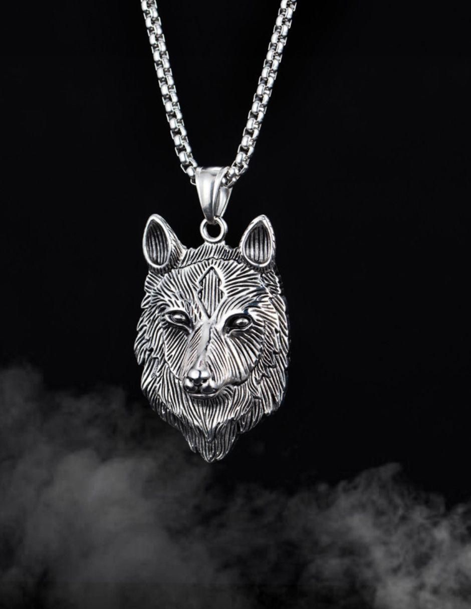Collar de ovalado