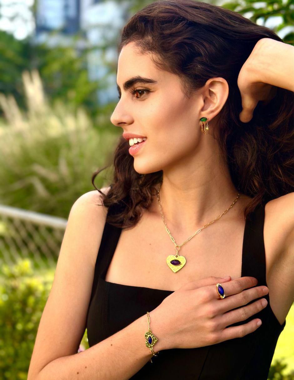 Collar de corazón 2
