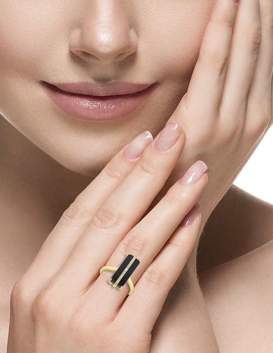Anillo 14 k de oro amarillo diamante y ónix pavé 4