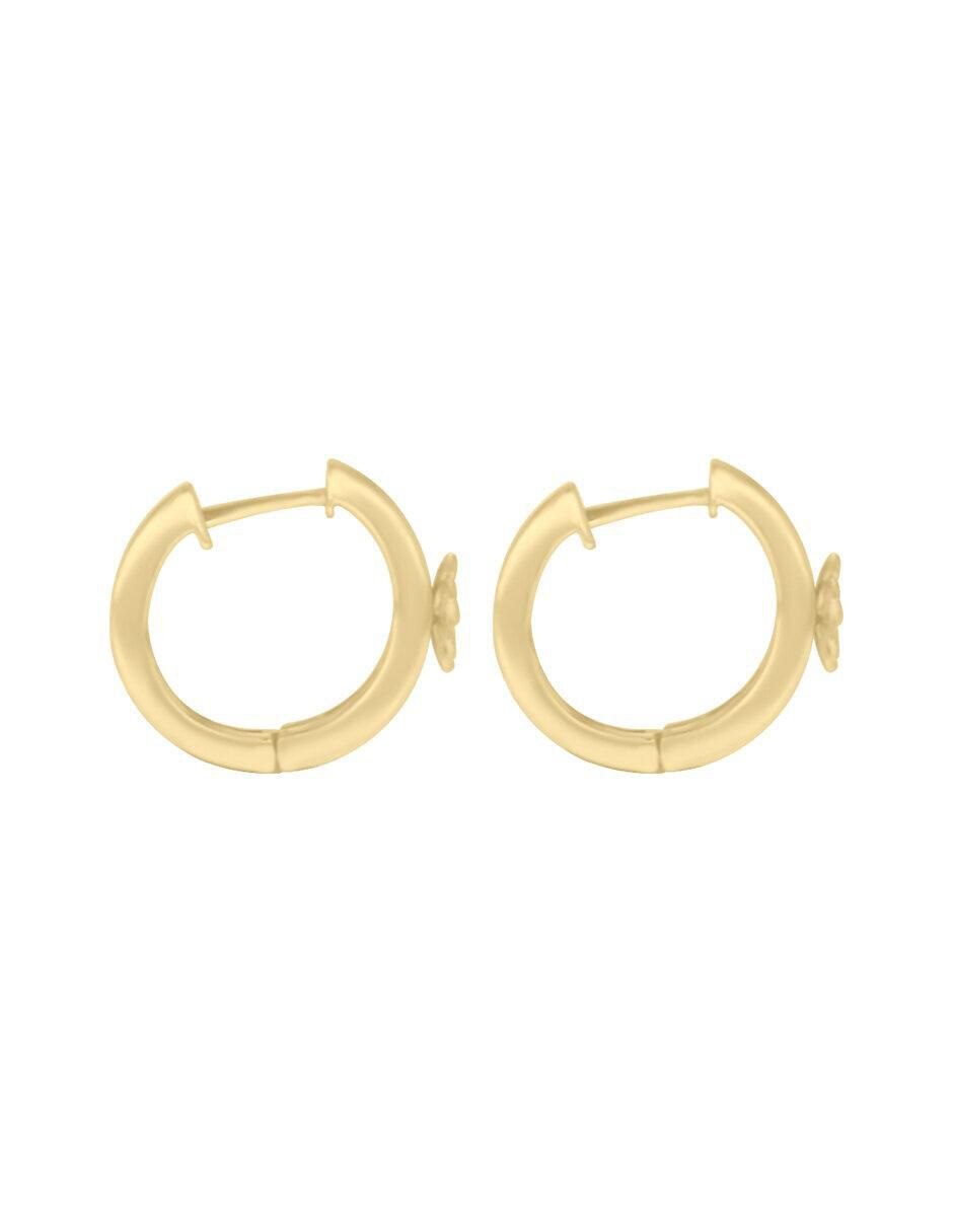 Aretes de flor de oro amarillo con acabado brillante 2