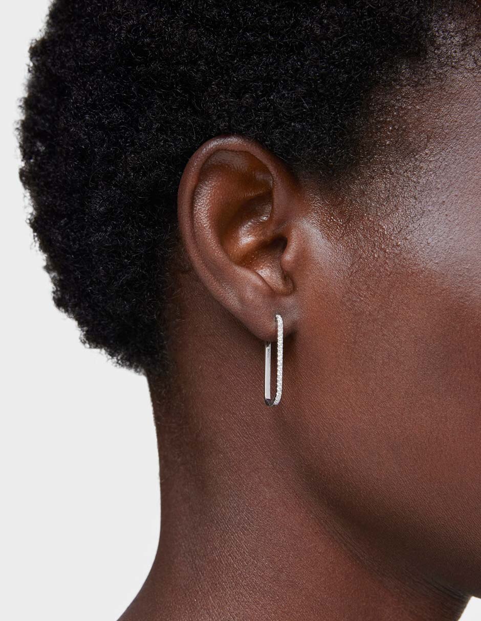 Aretes de aro ovalados Les Classiques de oro blanco con acabado pavé diamante 4