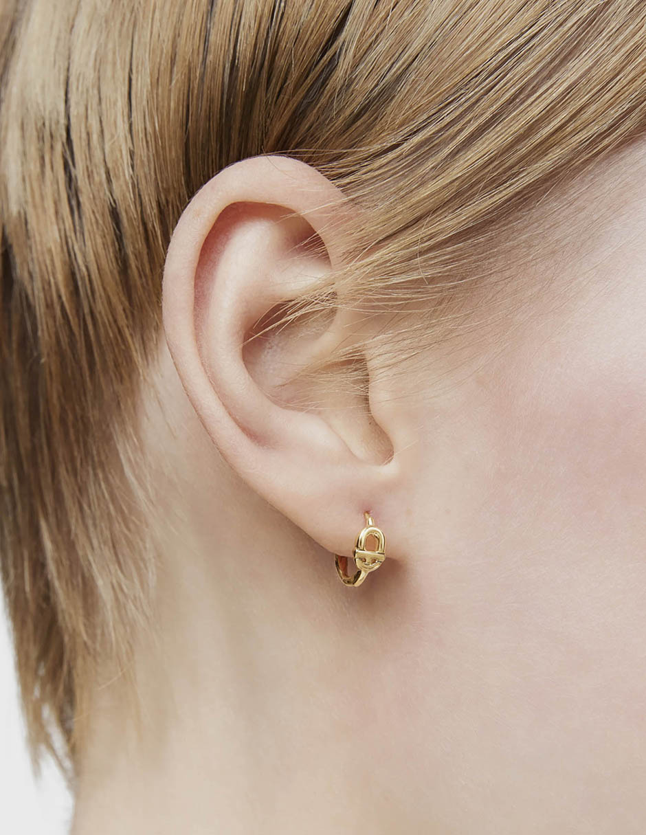 Aretes de aro de oro con acabado brillante 6