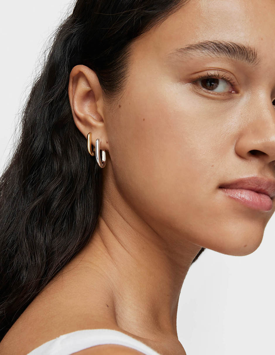 Aretes de aro ciruculares de plata P 925 con acabado espejo Aretes de aro ciruculares de plata P 925 con acabado espejo