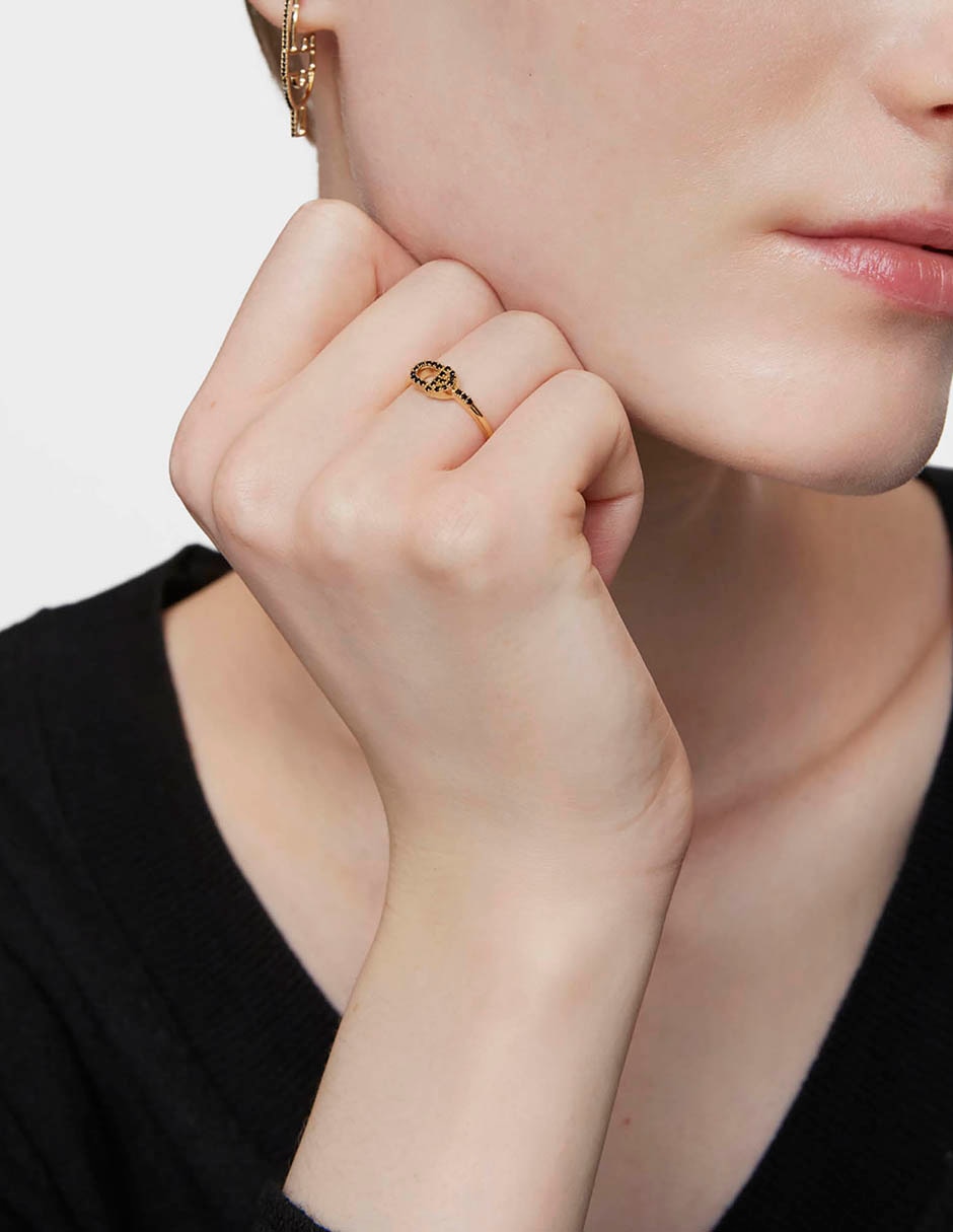 Anillo ovalado Manifiesto 18 k de oro amarillo espinela brillante