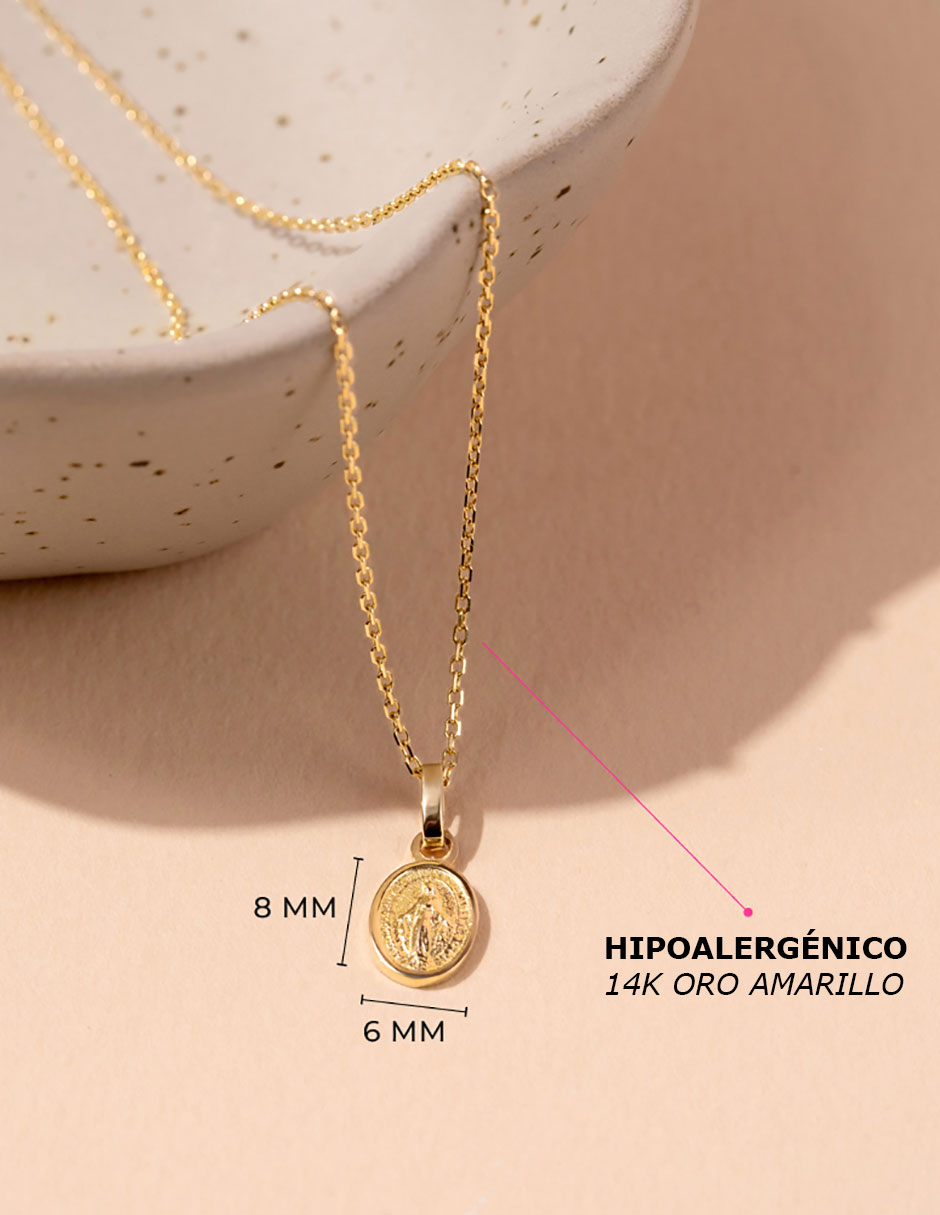 Collar ovalado de oro amarillo 14 K