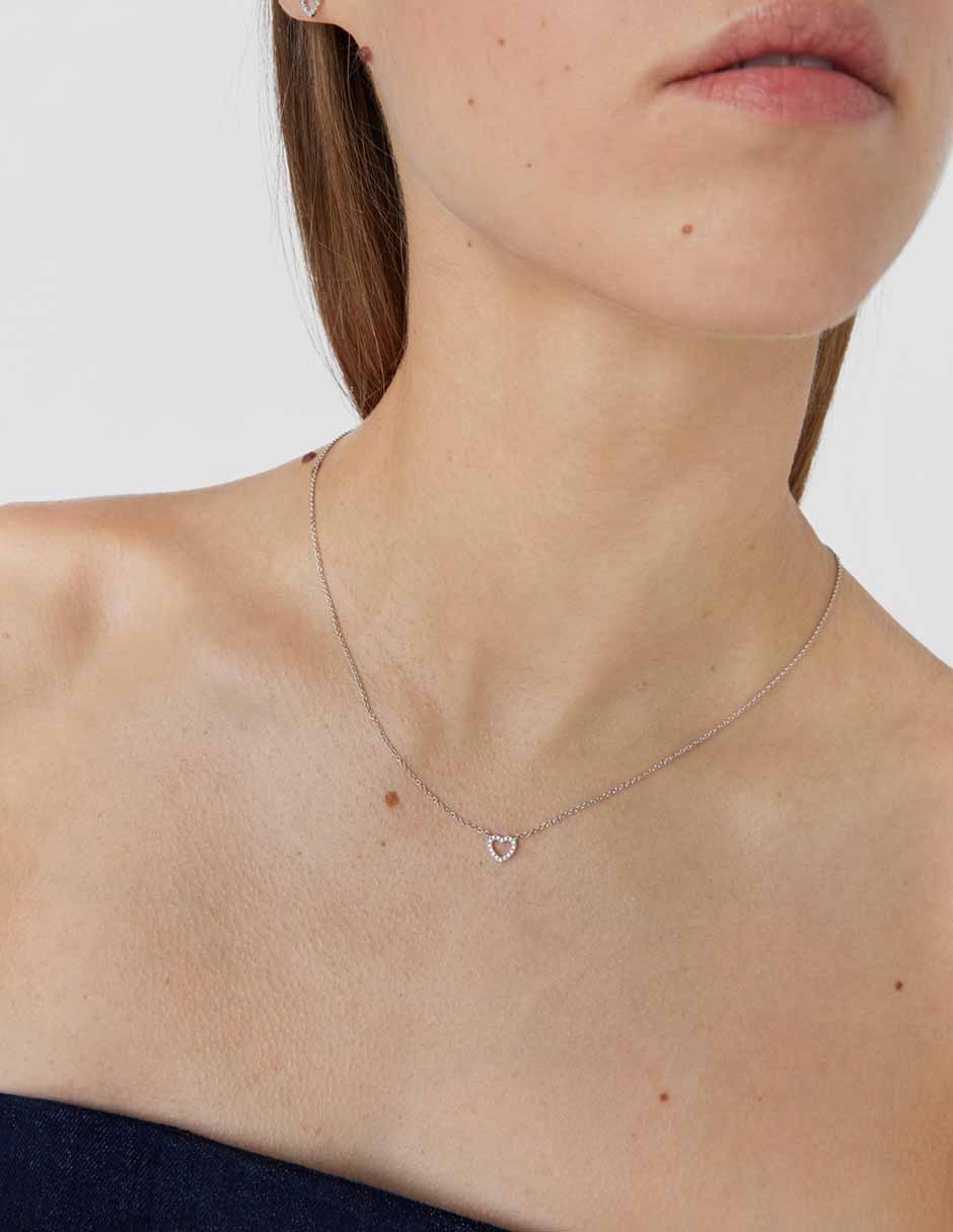 Gargantilla de corazón Les classiques de oro blanco 18 K