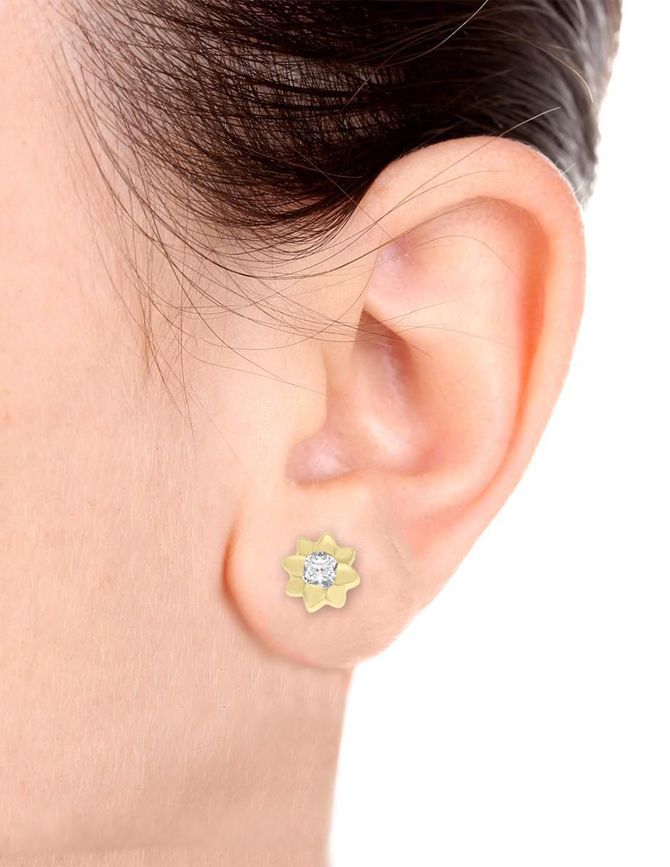 Aretes de estrella de oro con acabado brillante diamante 3
