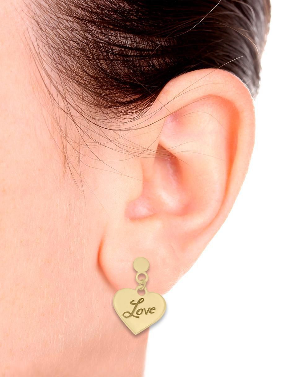 Aretes de corazón de oro amarillo con acabado brillante 3