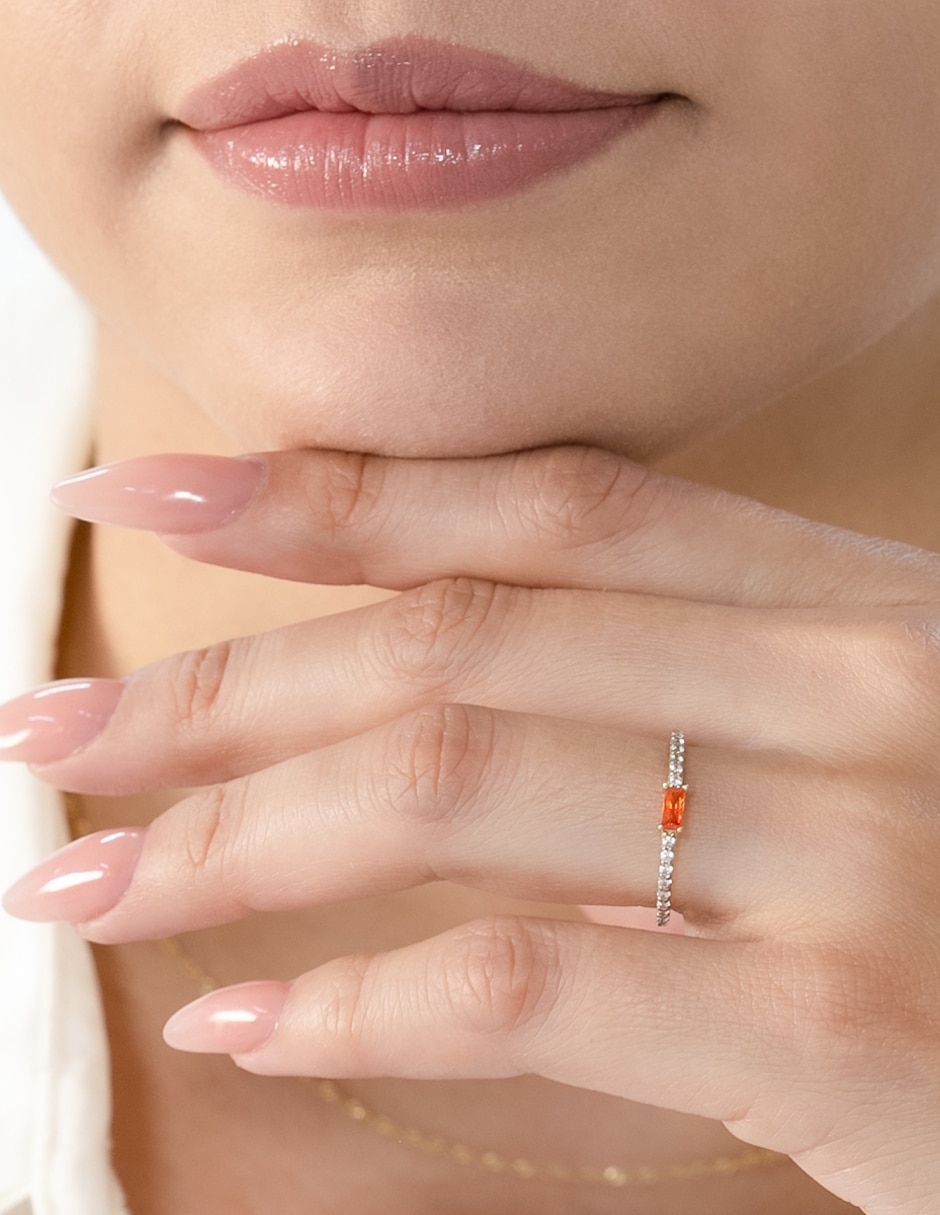 Anillo de compromiso de oro 10 k zirconia 6