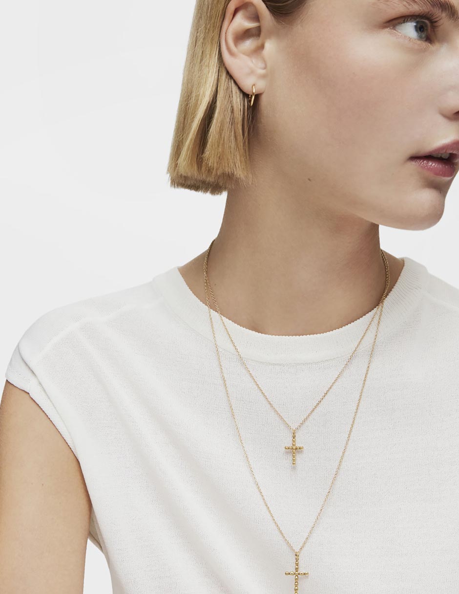 Dije de cruz Basics de oro amarillo 18 K