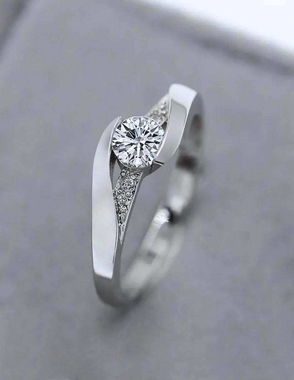 Anillo de compromiso