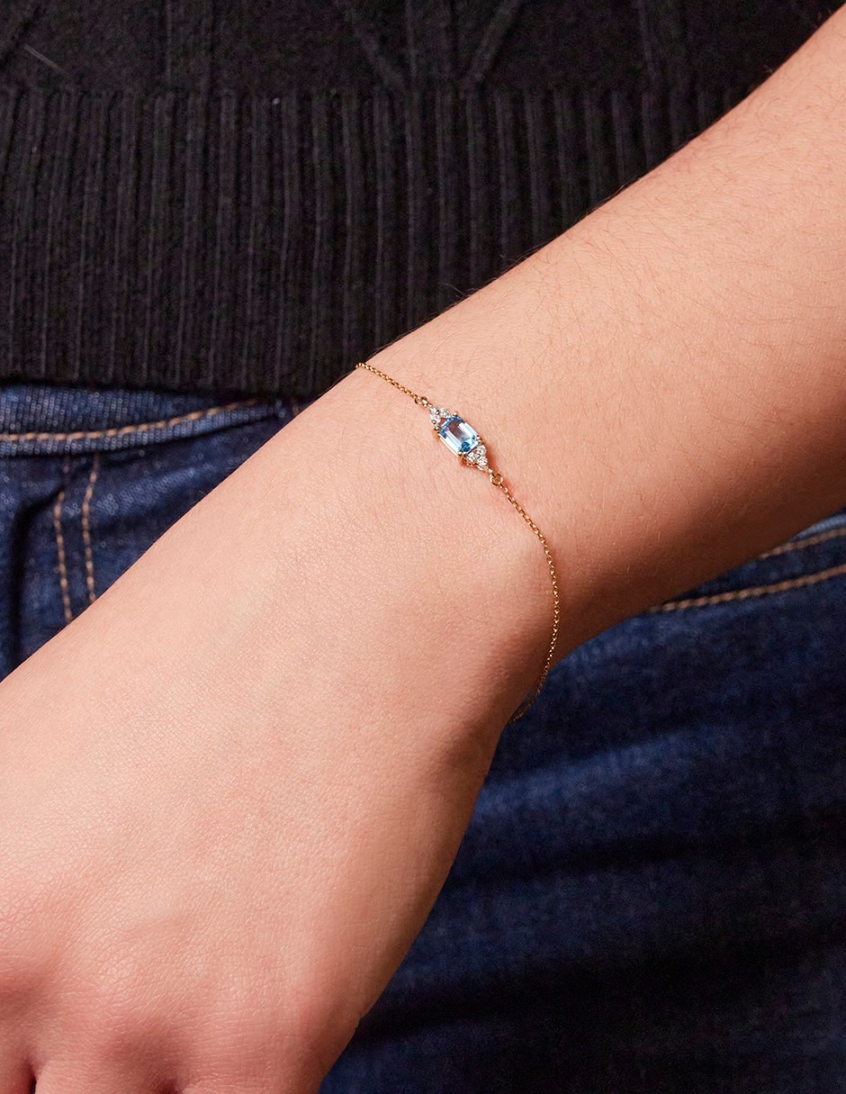 Pulsera de oro con topacio 14 k Oriana con acabado pavé
