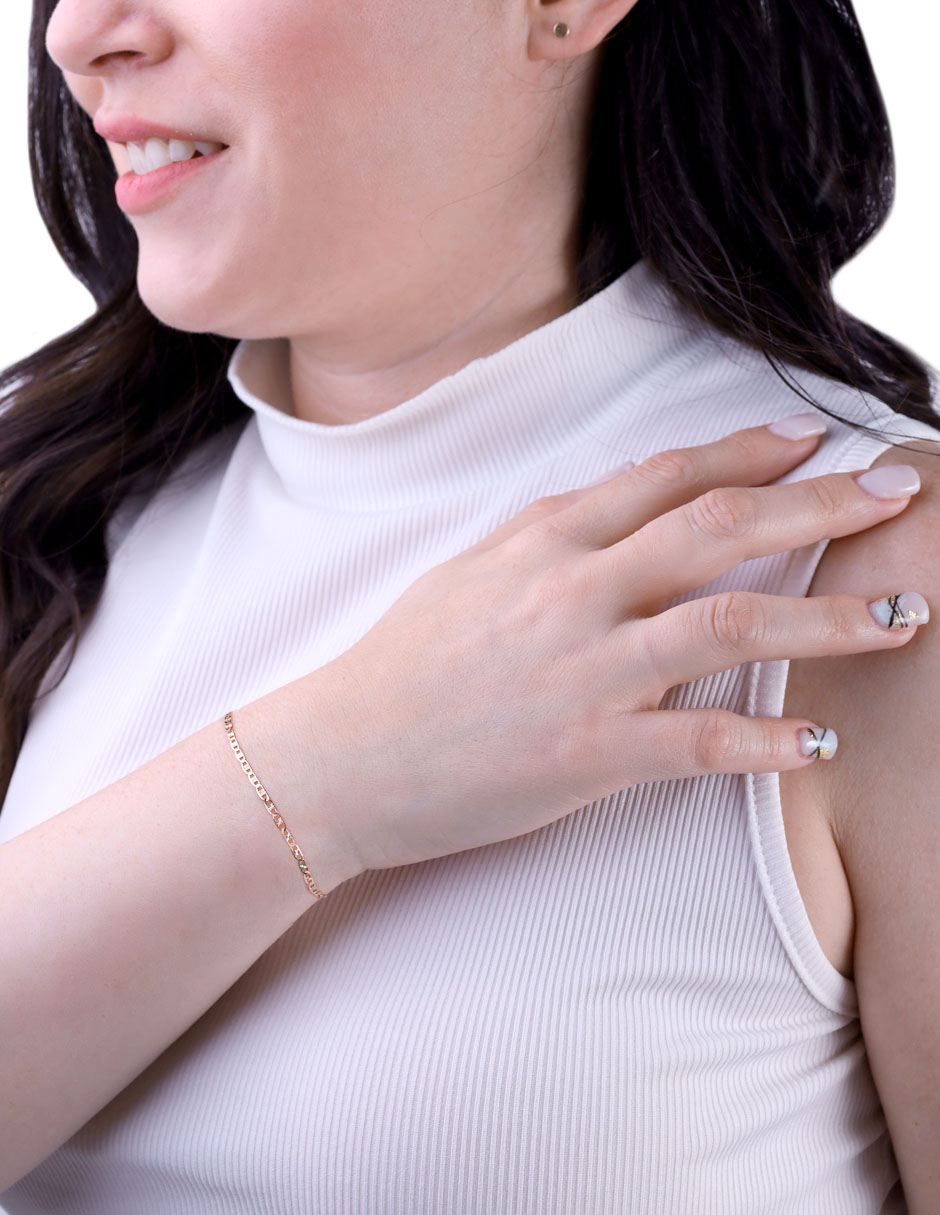 Pulsera de oro 14 K con acabado liso