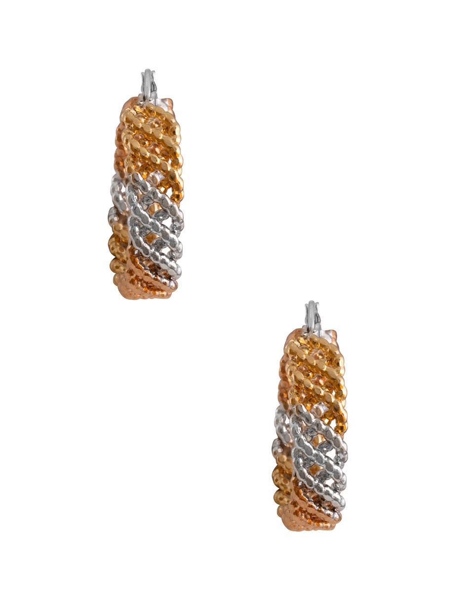 Arracadas de flor con acabado chapa de oro Arracadas de flor con acabado chapa de oro