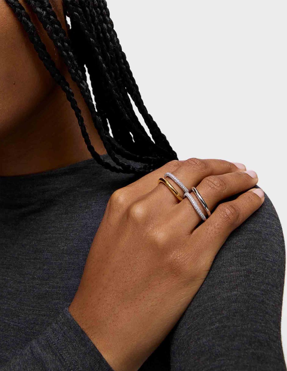 Anillo redondo New Hav 18 k de oro blanco diamante pavé