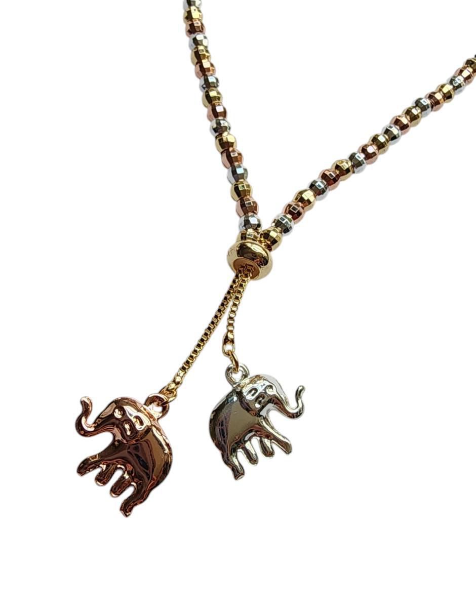 Collar con dije de elefante Limerence By Claudia Herrera de oro laminado 14 K