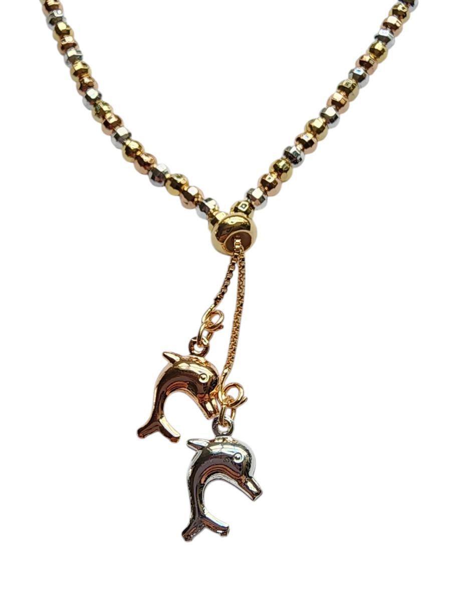 Collar con dije de delfín Limerence By Claudia Herrera de oro laminado 14 K