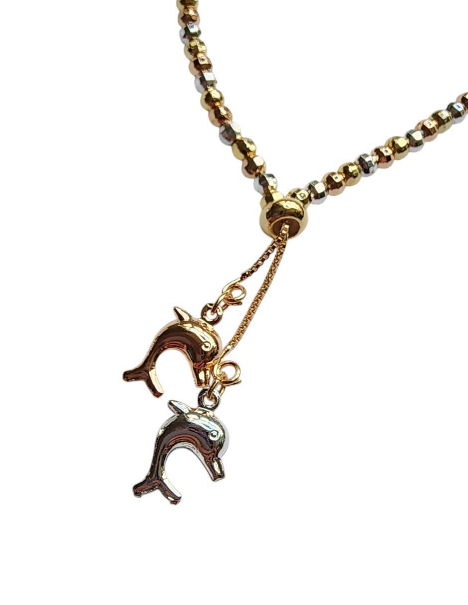 Collar con dije de delfín Limerence By Claudia Herrera de oro laminado 14 K