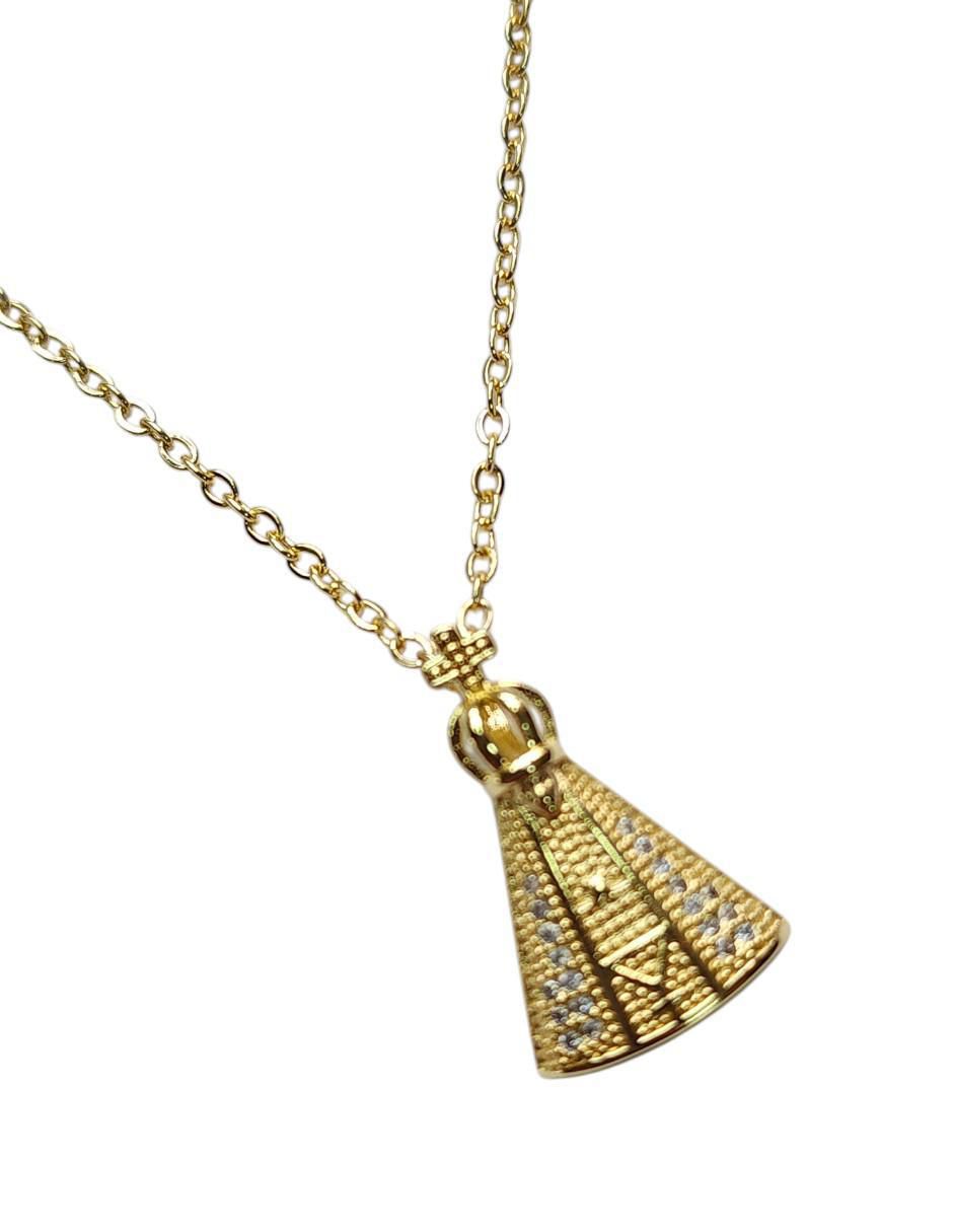 Collar con dije Virgen de Juquila Limerence By Claudia Herrera Catolica de oro laminado 14 K