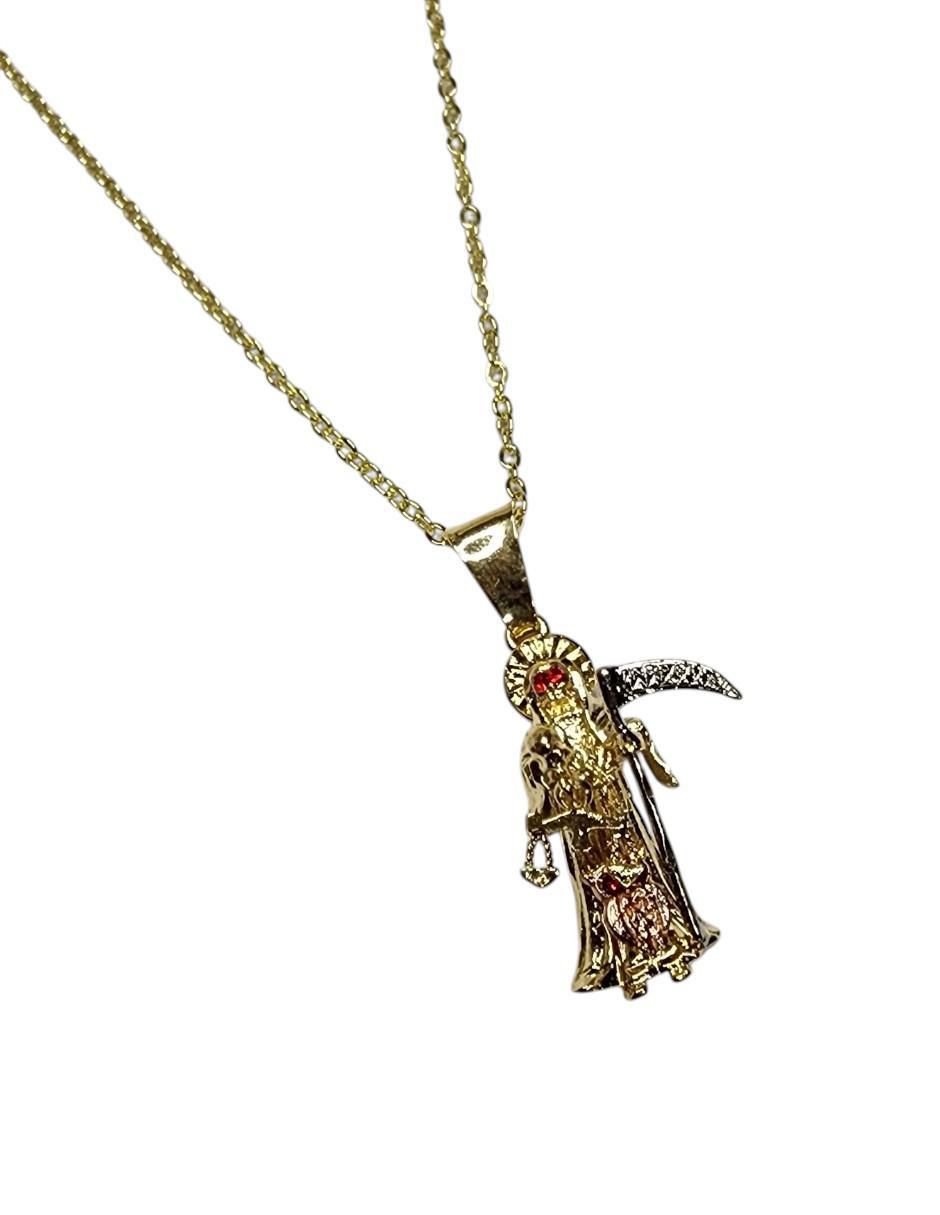 Collar con dije santos Limerence By Claudia Herrera Santa Muerte de oro laminado 14 K