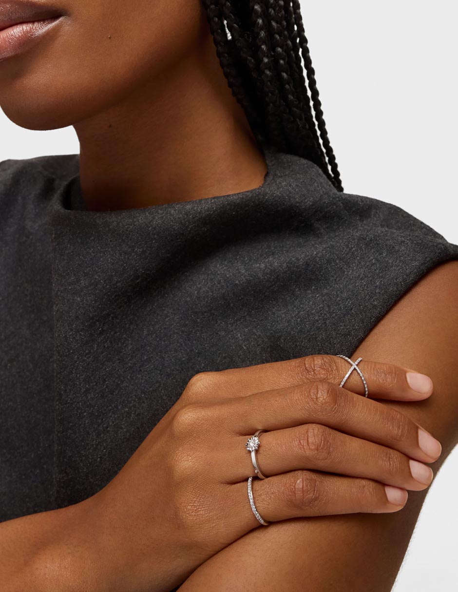 Anillo Les Classiques 18 k de oro blanco diamante pavé