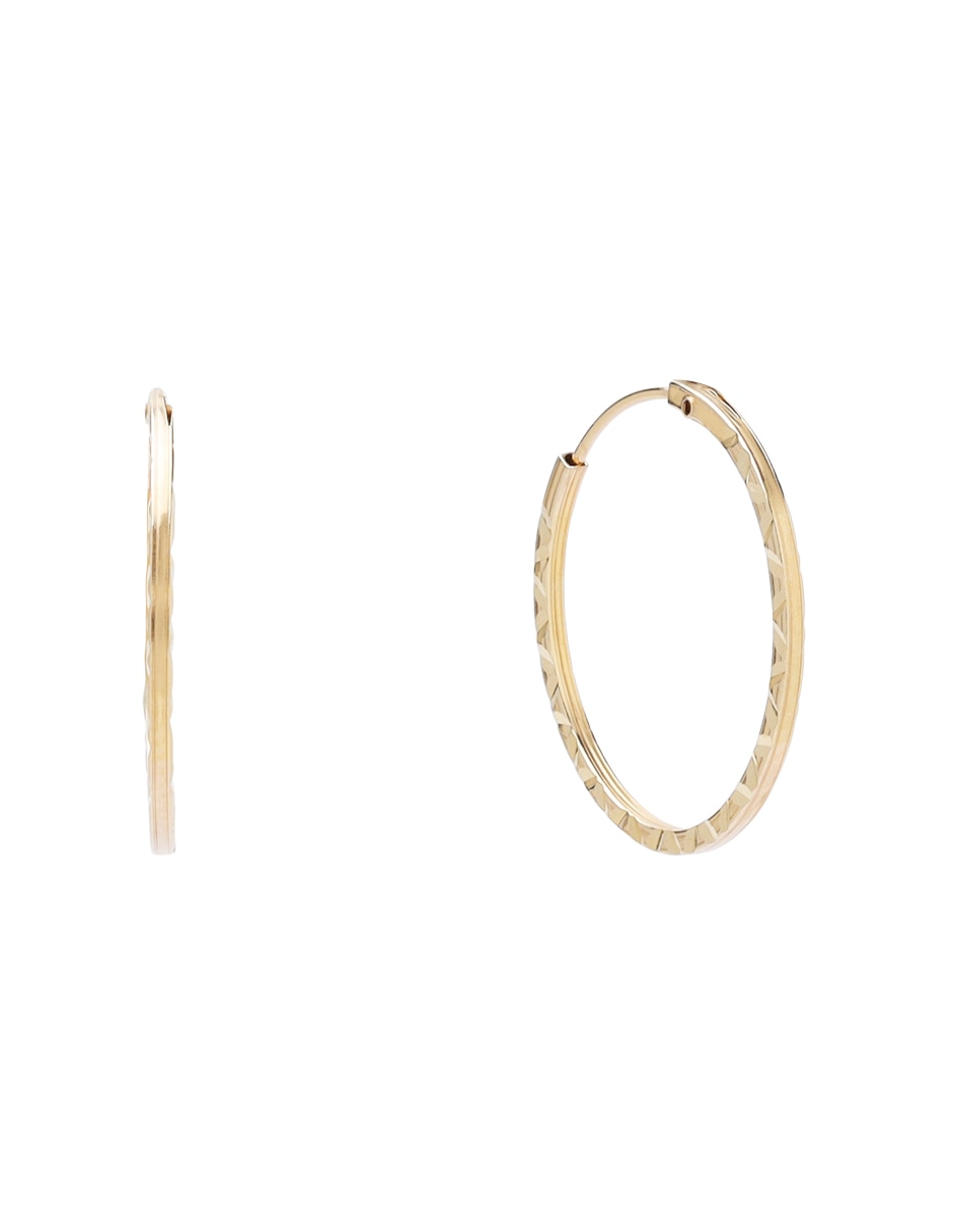 Arracadas de oro 14 K con acabado texturizado 2